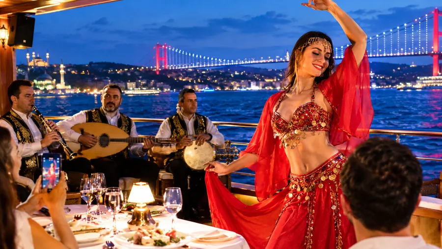 Istanbul Bosphorus Dinner Cruise with Turkish Night Show